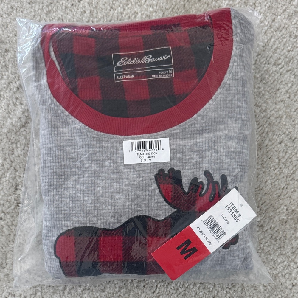Eddie Bauer Ladies’ 2 Piece Red and Gray Pajama Set, Medium, NWT
